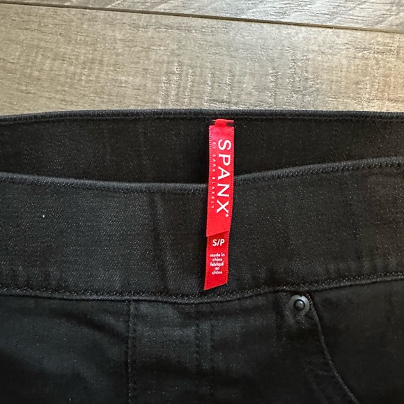 SPANX Vintage Distressed Skinny Ankle Jean Legging S NWOT - Picture 3 of 3